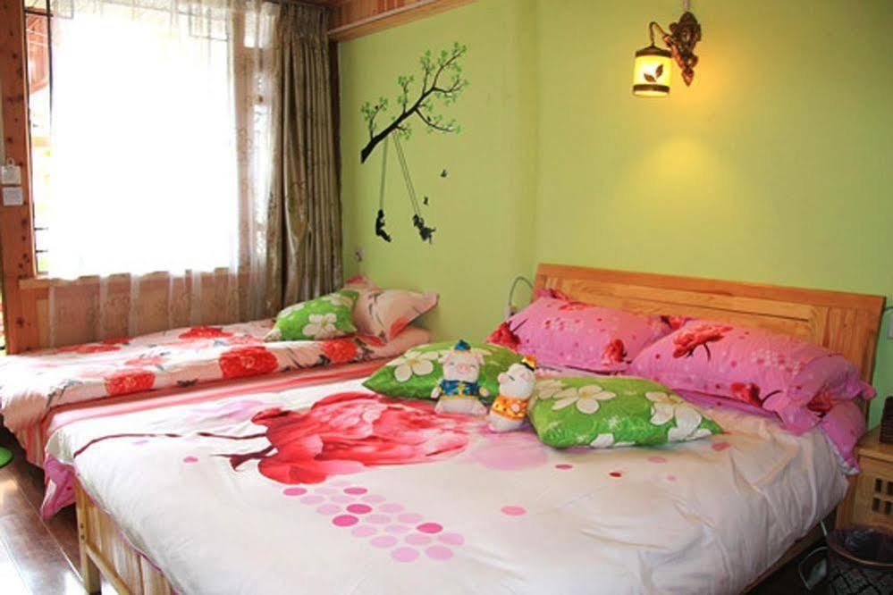 Tree'S Tale Hotel - Lijiang Lijiang (Yunnan) Exterior photo